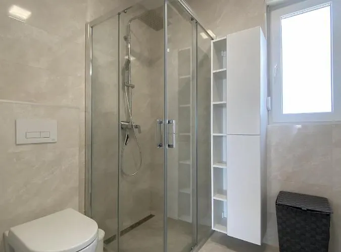 شقة Sea View With Parking - Dina *